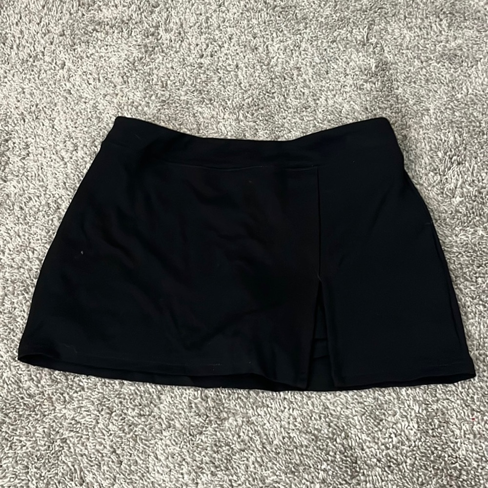 Skort